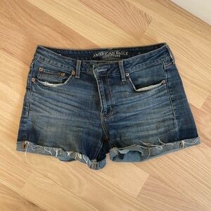 American Eagle Outfitters Women's Frayed Hem Blue Jean Shorts, Size 8, Like New